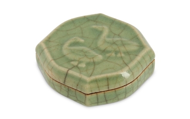 A CHINESE CELADON-GLAZED 'DUCK' COSMETIC BOX AND COVER.