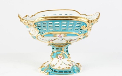 A LARGE FRENCH PORCELAIN FOOTED CENTREPIECE DENUELLE, PARIS, 19TH CENTURY, LEONARD JOEL LOCAL DELIVERY SIZE: SMALL