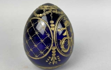 A MODERN FABERGE STYLE GLASS EGG