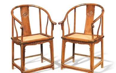 A PAIR OF RARE HUANGHUALI HORSESHOE-BACK ARMCHAIRS, QUANYI