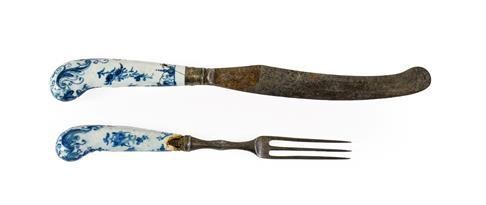 A Pair of Worcester Porcelain Cutlery Handles, circa 1765, painted...