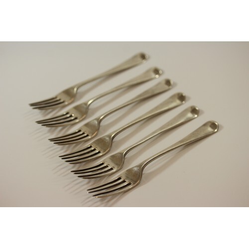 A Set of Six George IV Sterling Silver Dessert Forks. Richar...