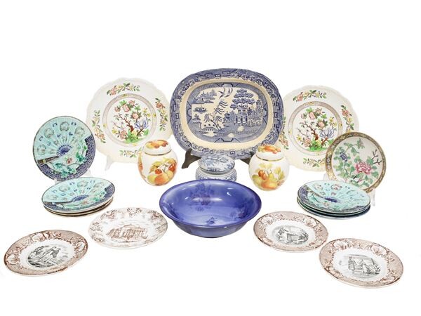 A ceramic miscellaneous plates early 20th century