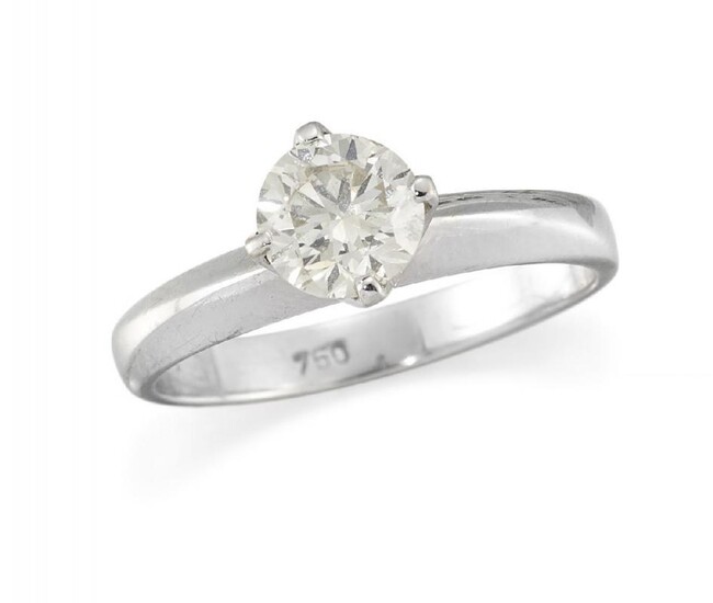 A diamond single stone ring, the brilliant-cut...