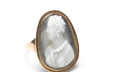 A hardstone cameo of a woman, 17th century