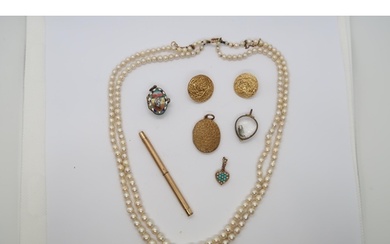 A mixed lot with a gold heart pendant with turquoise and see...
