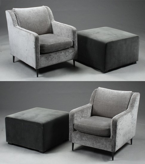 A pair of lounge chairs as well as a pair of stools (4)