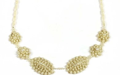 A seed pearl necklace