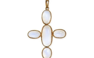AN ANTIQUE MOONSTONE CROSS PENDANT in yellow gold, set