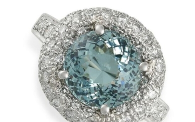AN AQUAMARINE AND DIAMOND RING in platinum, set with a