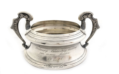 An 84 Russian silver Art nouvo sugar bowl with...