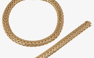 An impressive chunky fancy-link D section necklace and bracelet