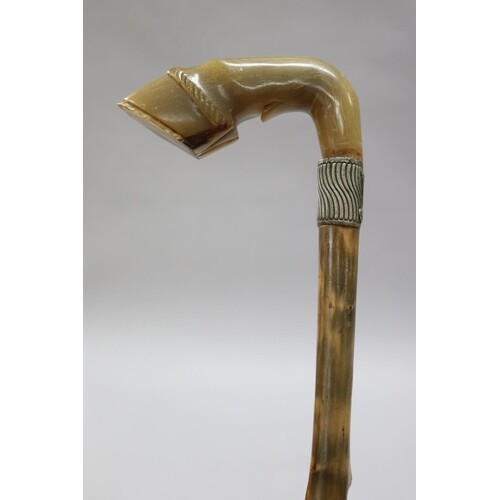 Antique 19th century gentlemans horn novelty cane handle, as...