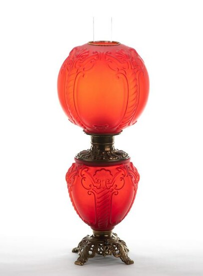 Antique red Gone With the Wind Lamp with embossed base