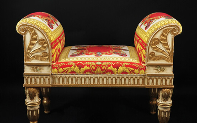 Atelier Versace panchetta in legno laccato bianco e dorato con braccioli di...