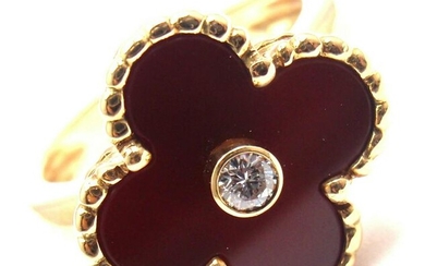 Authentic! Van Cleef & Arpels Vintage Alhambra 18k Gold