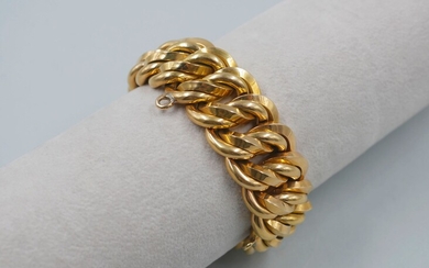 Bracelet gourmette à grosse maille en or... - Lot 38 - Copages Auction Paris