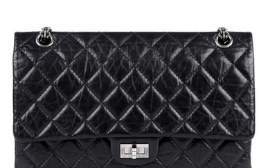 CHANEL - a 2.55 Reissue Quilted Classic Flap 226