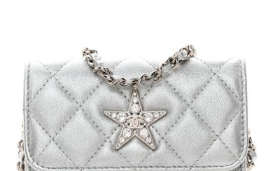 Chanel Metallic Goatskin Quilted Star Flap Waist Belt Bag Silver