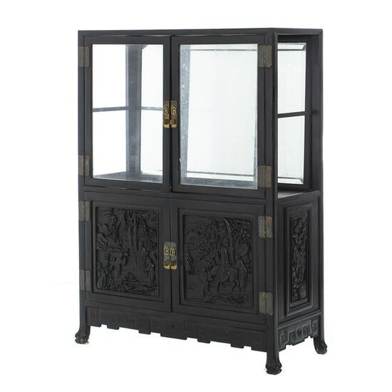 Chinese carved display cabinet, Minguo
