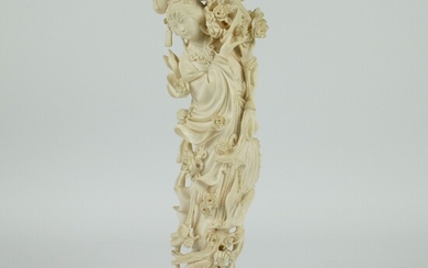Chinese ivory figure of He Xiangu