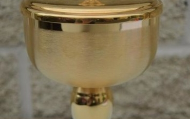 Details about Nice Older Gold Plated 7 1/2" Church