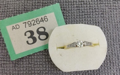 Diamond Solitaire Ring - Platinum and 18ct Gold - 1950's Siz...