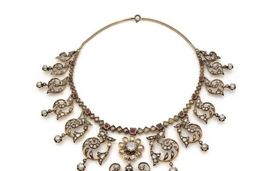 Drapery necklace in 14K yellow gold (585‰) adorned with rose-cut diamonds and circular-cut