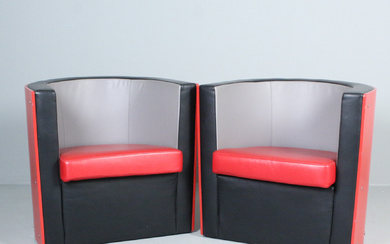 EL LISSITZKY (1890-1941). EL LISSITZKY for TECTA. pair of armchairs/club chairs, model 'D62'.