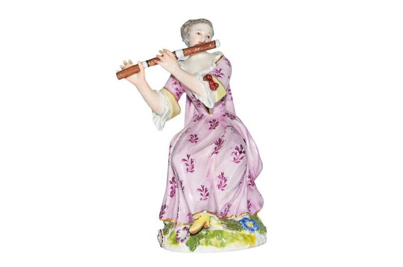Flute player Meissen 1750 | Flötenspielerin Meissen