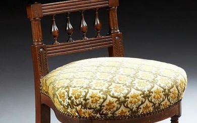 French Carved Beech Prie Dieu, 19th c., the cushioned