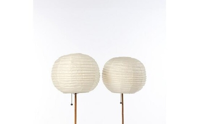 Isamu Noguchi (1904-1988) Pair of table lamps