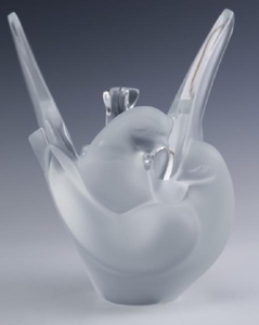 Lalique France Sylvie Crystal Love Bird Vase, Frog