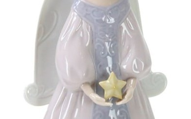 Lladro "Star Cantata" Porcelain Figurine
