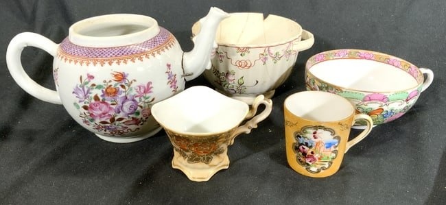 Lot 5 Vintage Assorted Porcelain