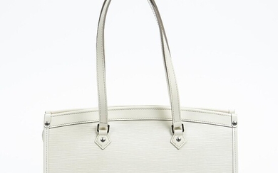 NOT SOLD. Louis Vuitton: "Madelaine" A bag of white Epi leather with silver tone hardware and two handles. – Bruun Rasmussen Auctioneers of Fine Art