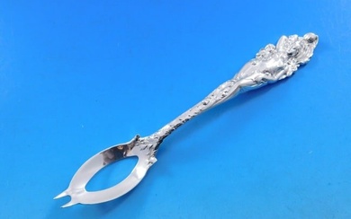 Love Disarmed by Reed and Barton Sterling Silver Olive Spoon Ideal Custom 5 5/8"
