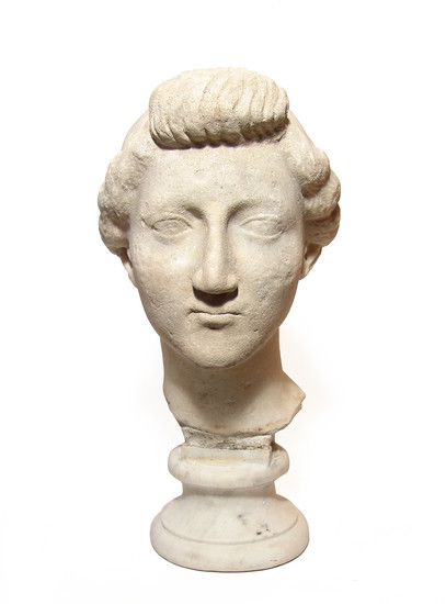 Lovely Roman marble head of a woman, Julio-Claudian