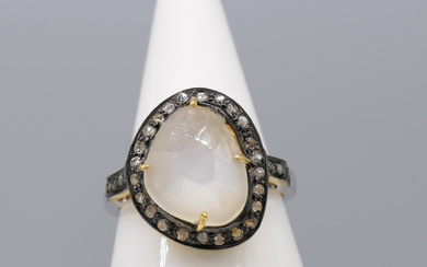 MOONSTONE & DIAMOND ring.