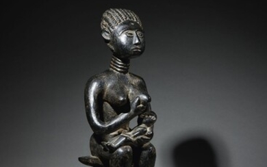 Maternité Ashanti Ghana Bois H. 47 cm Statue... - Lot 38 - Binoche et Giquello