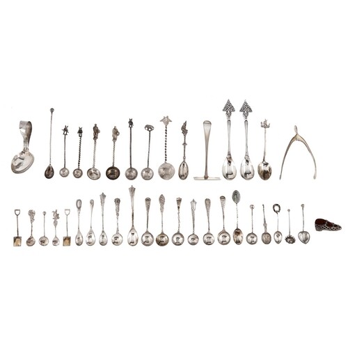 Miscellaneous silver condiment spoons and other small flatwa...