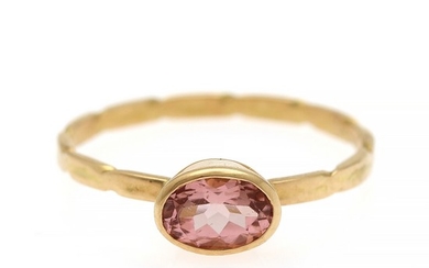 Natascha Trolle: A tourmaline ring set with an oval-cut pink tourmaline, mounted in 18k gold. Front 7.7×5.7 mm. Size 57.5.