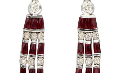 No Reserve - 18K White Gold Art Deco style earrings set with approx. 3.28 ct....