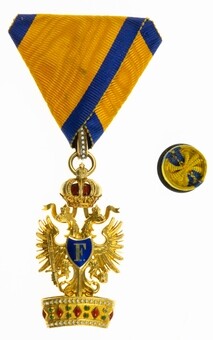 Order of the Iron Crown, 3rd Class in gold, reverse...