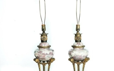 PAIR OF MARBLE AND BRONZE TABLE LAMPS.