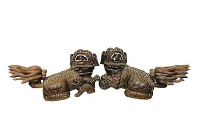 Pair of 18th/19th Century Solid Teak Foo Dogs, Opposing, Statuary