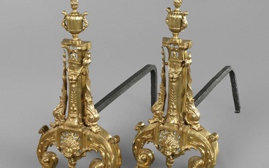 Paire de magnifiques chenets France, 19e siècle, fonte de bronze dorée, partiellement finement poinçonnée, tréteaux...