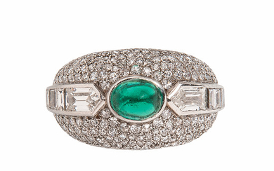 Platinum, Emerald, and Diamond Ring, Ghiso
