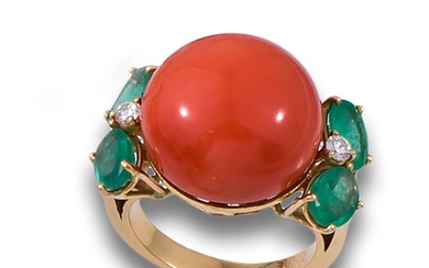 RING CORAL, EMERALDS, BRILLIANTS. GOLD