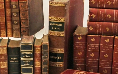 SHAKESPEARE'S PLAYS AND OTHER ANTIQUE L/B BOOKS